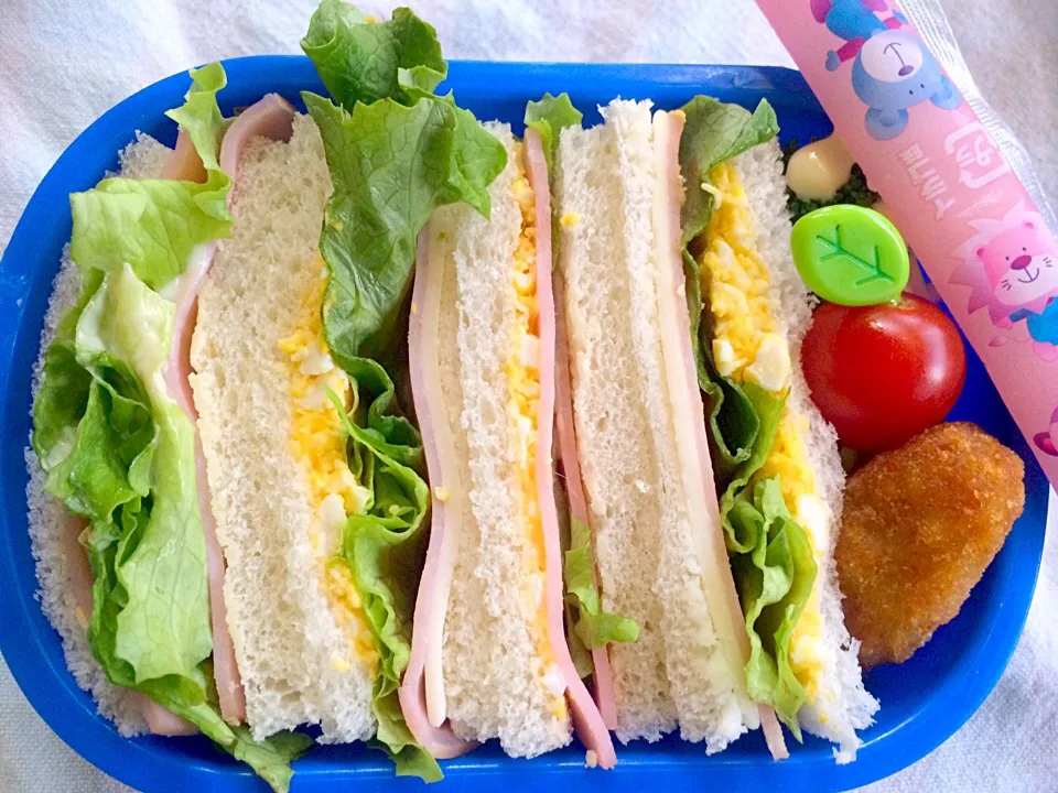 Lunch box☆Sandwich🍞ｻﾝﾄﾞｳｨｯﾁ弁当|🌈Ami🍻さん