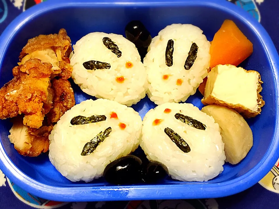 雪ウサギのお弁当☆|makoryuneさん