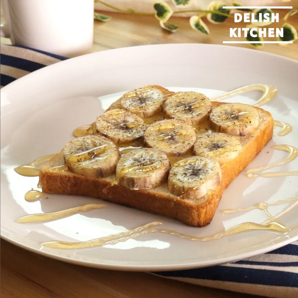 【動画】とろけるバナナチーズトースト #delishkitchentv|DELISH KITCHENさん