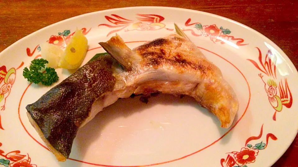 Snapdishの料理写真:魚魚亭、ブリカマ焼き|ちゃこさん