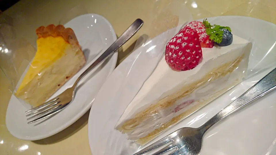 ショートケーキ🍰チーズケーキ|じょうさん