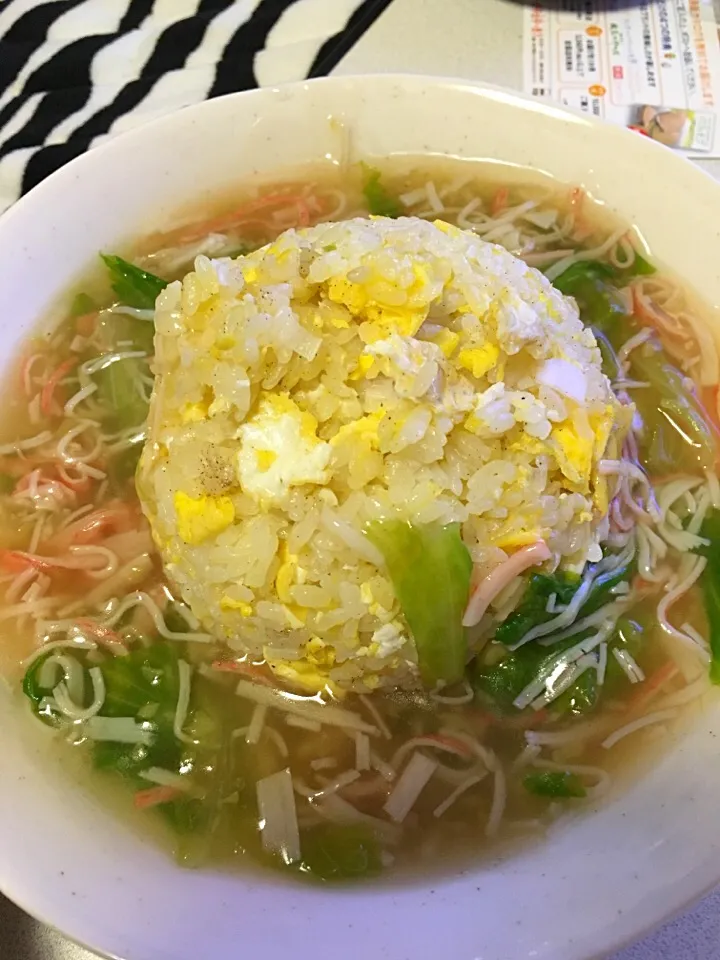 カニカマのレタスあんかけチャーハン|ゆいさん