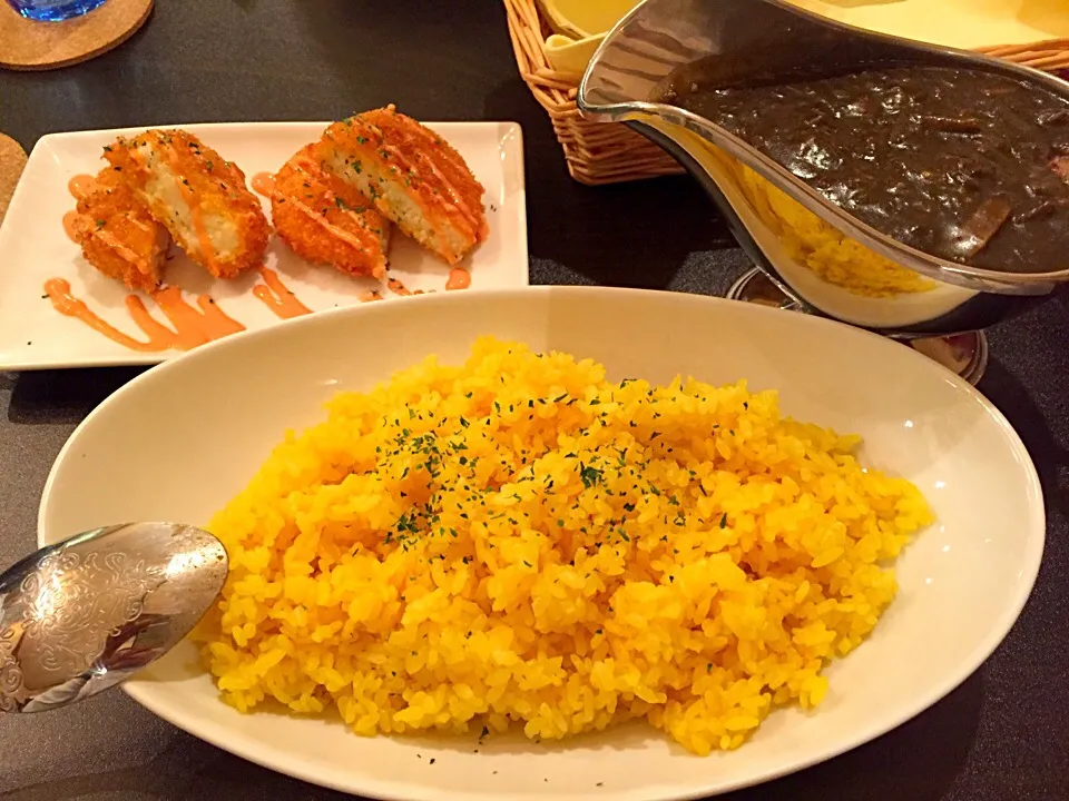 Snapdishの料理写真:近所でたまたま見つけた欧風カレーのお店。|sunhideさん