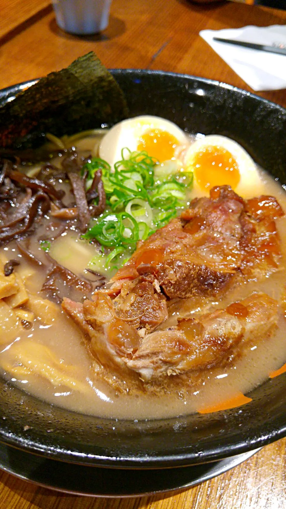 Snapdishの料理写真:#ramen #ラメン #noodles|captn_ryoriCakeさん