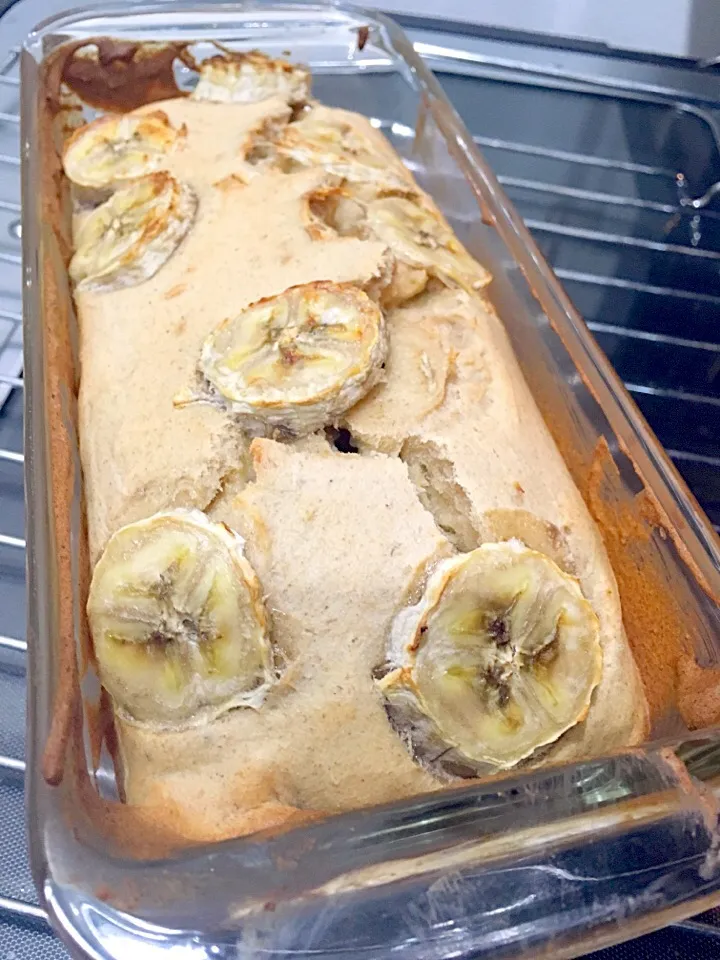 バナナケーキ（≧∇≦）banana cake fresh out of oven :)|Tanuさん