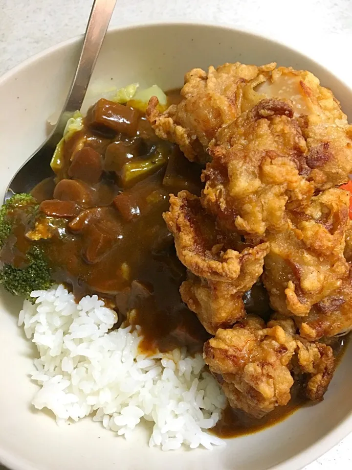 カレーの日の唐揚げカレー@自宅|Yasuhiro Koikeさん