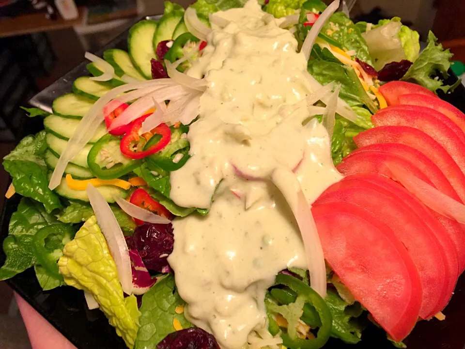 Snapdishの料理写真:Dinner Salad with Homemade Avocado Ranch|Chef Ampさん