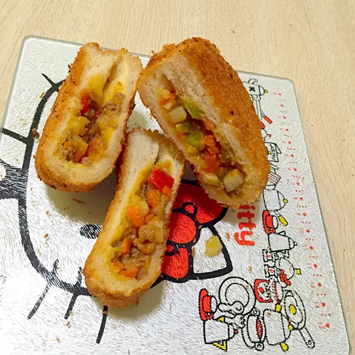 Snapdishの料理写真:Japanese Style Empanada|meraflorさん