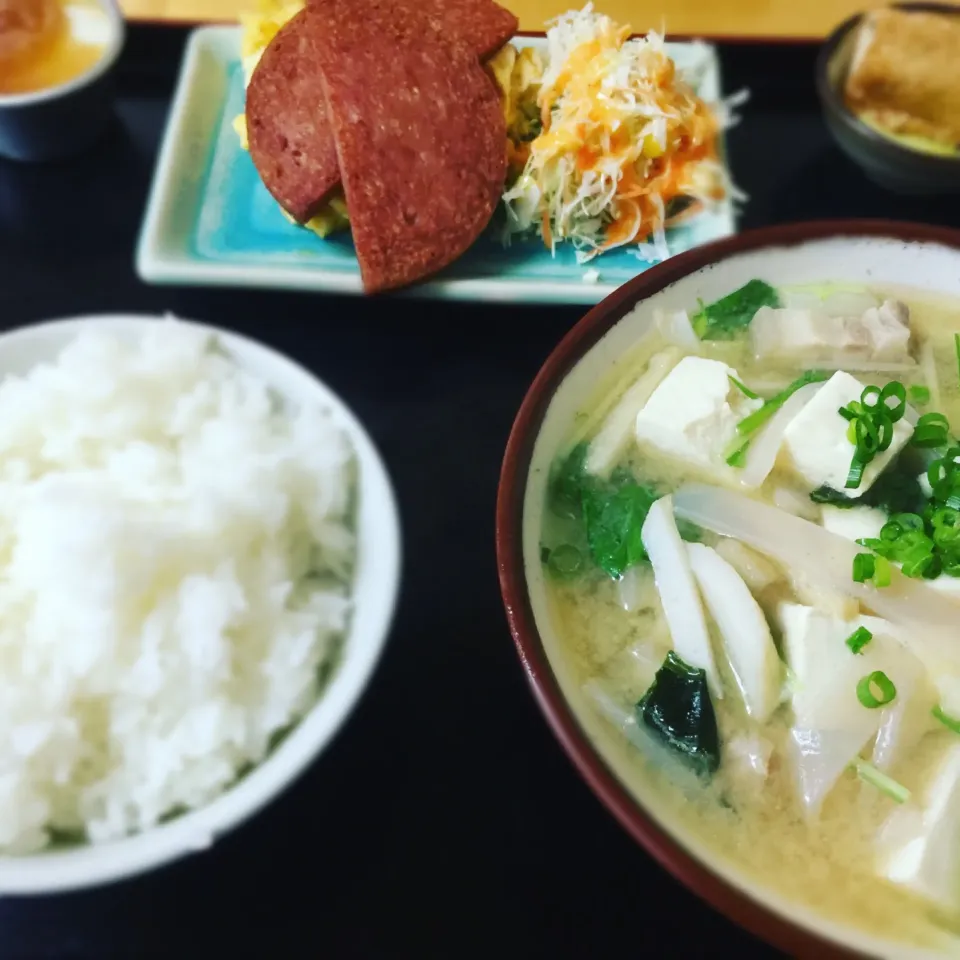 みそ汁定食 680円|エイコーワールドさん