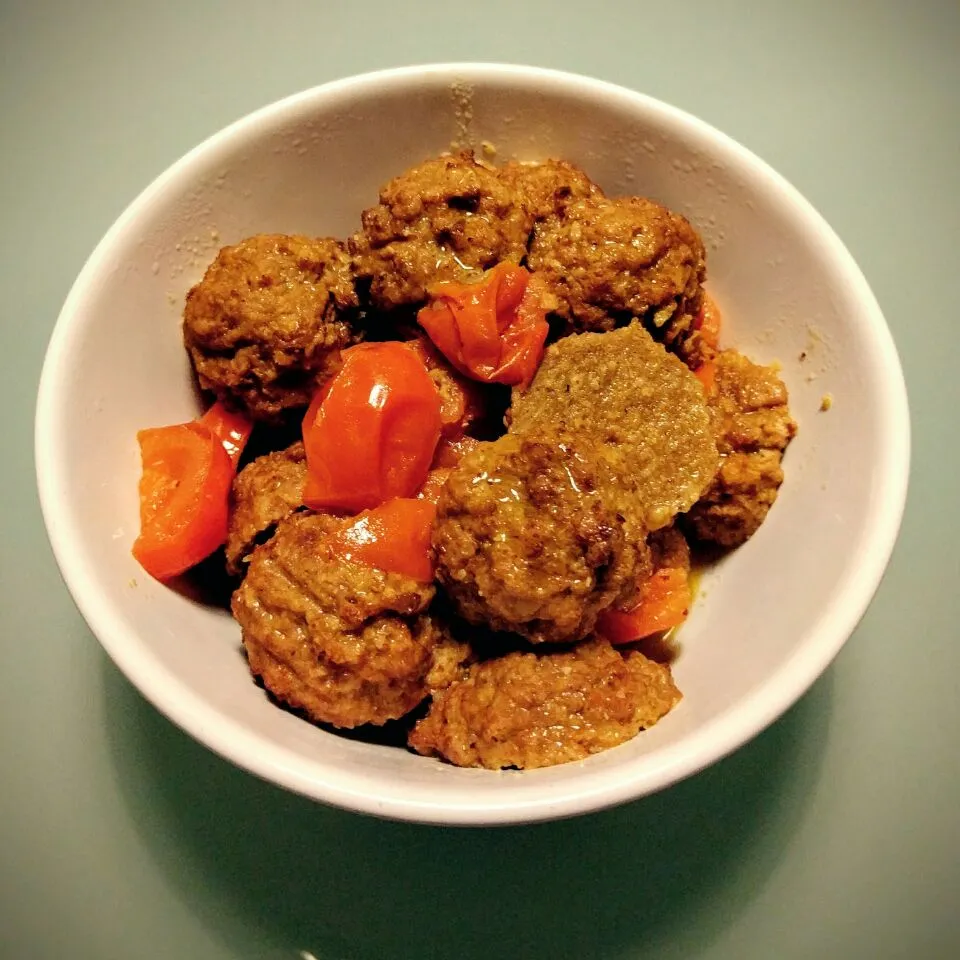 Soya meatballs with tomatoes|Stefan Labuschagneさん