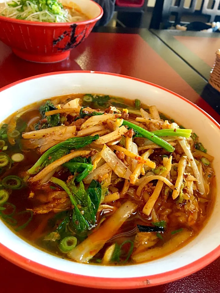 華萬の四川麻辣麺|もにもにかさん