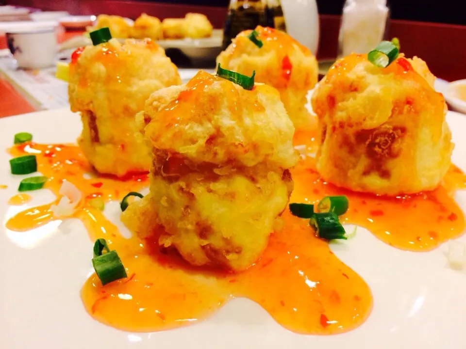 Snapdishの料理写真:Prawn tofu tempura|shaun spoonerさん