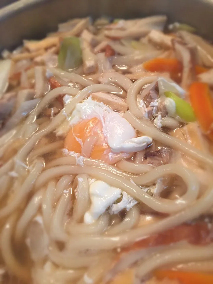 昨日作ったベジブロスde煮込みうどん  あつたまるぅ〜（≧∇≦）💕|まるちゃんさん