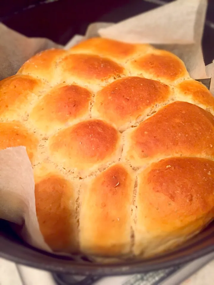 ストウブでモチモチ玄米ご飯パン|さとはなりかさん