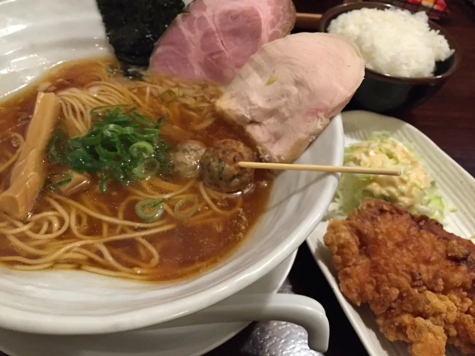 しっ鷄そば醤油・唐揚げセット🐔|まさとさん