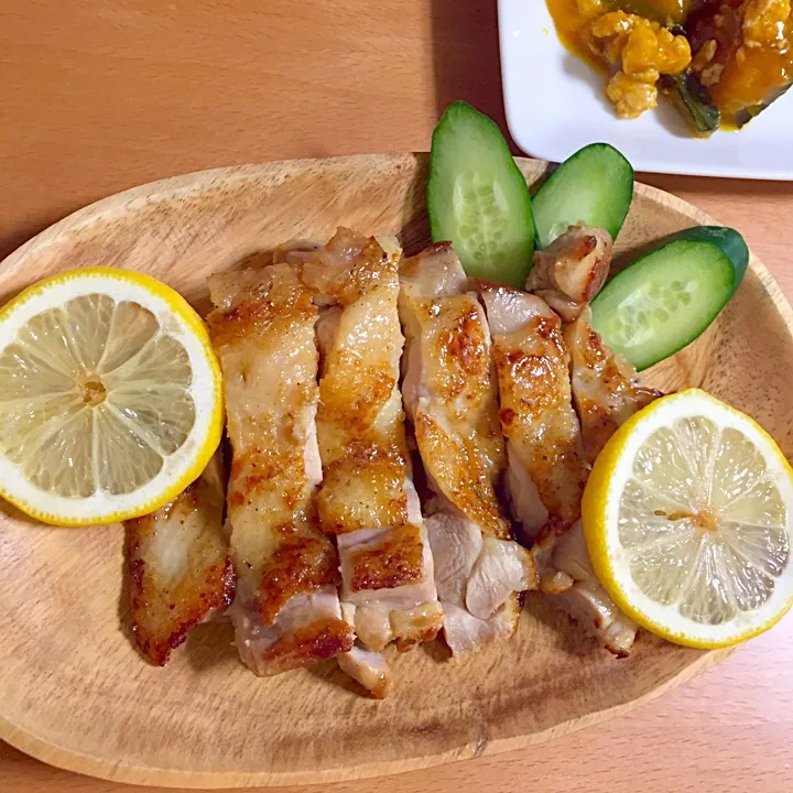 鳥もも肉のレモンバター焼き
かぼちゃのそぼろ煮|さおりさん