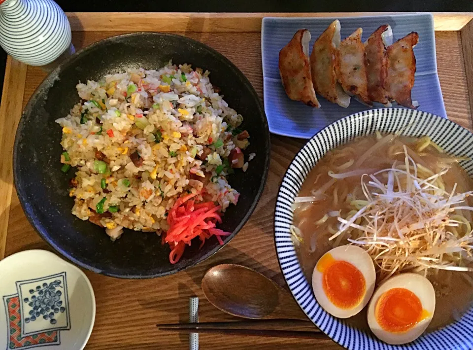 豚骨醤油ラーメン
チャーハン
冷凍餃子|ayumiさん