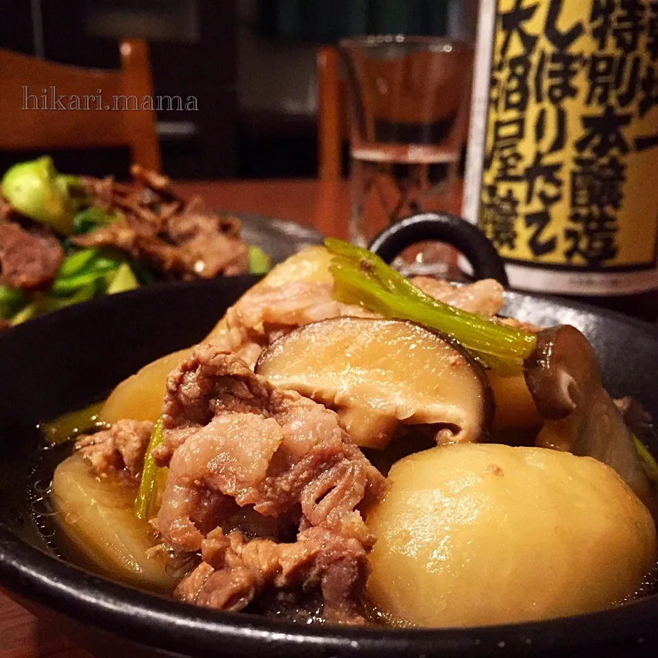 本日のアテ。かぶと豚こまの旨煮....牛タンと青梗菜のオイスター炒め( ¨̮ )|ひかりママさん