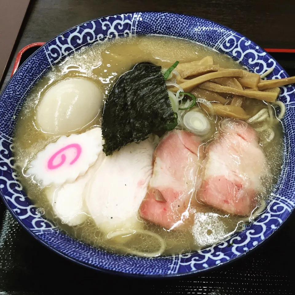 特製濃厚鶏煮干ラーメン
美味しかった😋|NOMU'S キッチン🍳さん