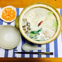 Snapdishの料理写真:豆乳鍋|marinhahahaさん