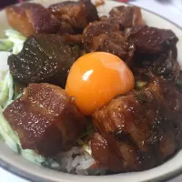 Snapdishの料理写真:角煮丼|toy2さん