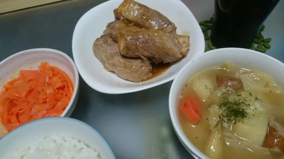 厚揚げの豚肉巻き
ポトフ
にんじんサラダ|おむすびさん