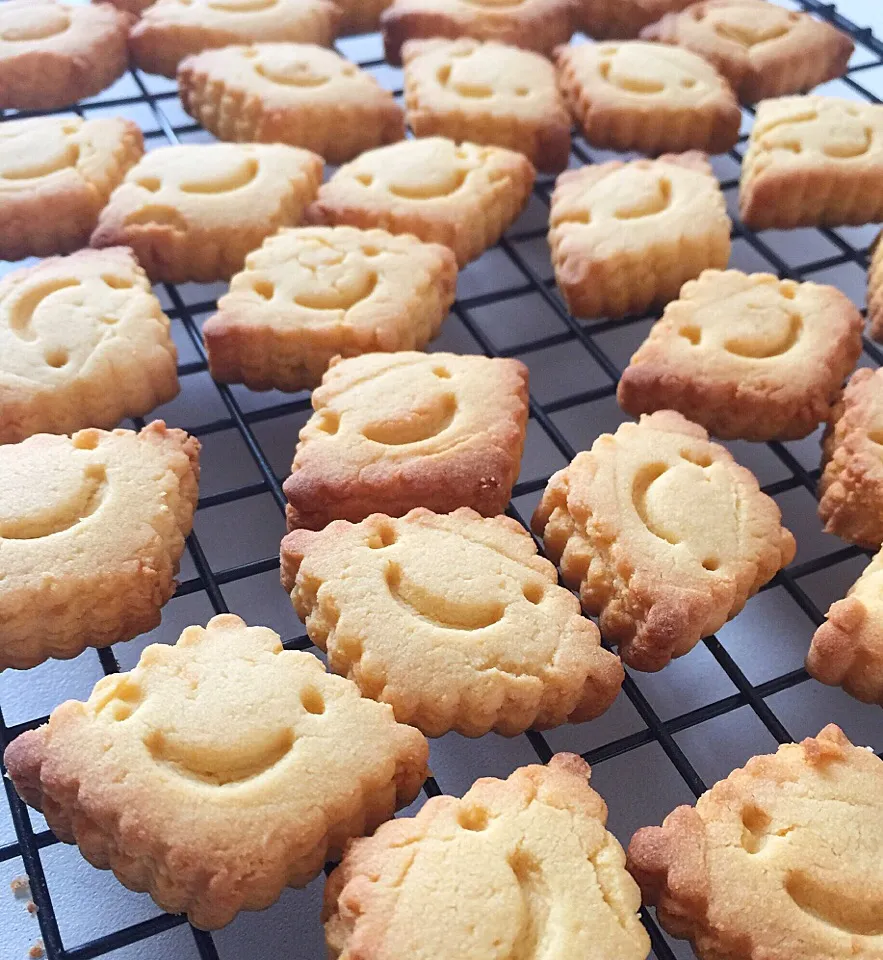 Salted egg yolk cookies|12Dragonさん