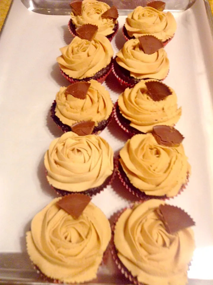 Peanut butter cupcakes|John Baker Greskiewiczさん