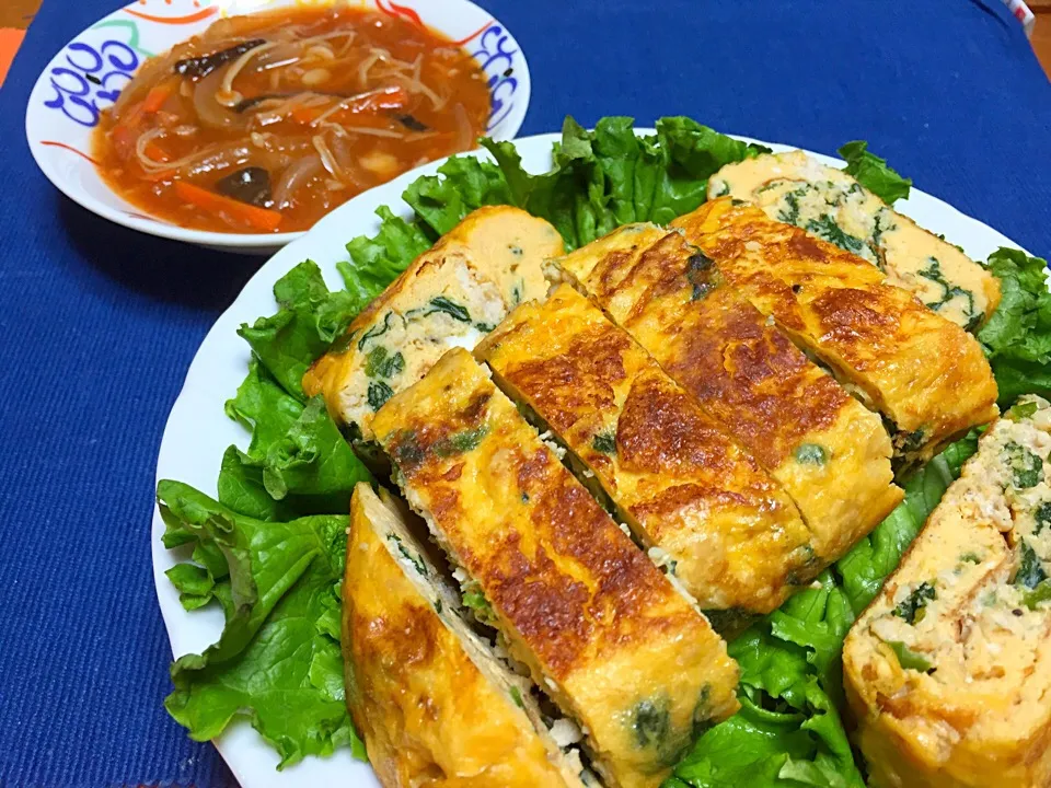 鶏ひき肉とほうれん草の厚焼き玉子！
甘酢あんかけ（昨日の残り）
(^^;;|Yukihiko Ishidaさん