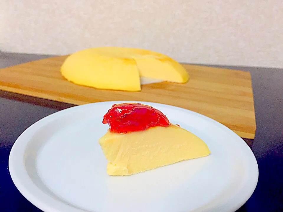 Cheesecake with strawberry jam|ハーさん