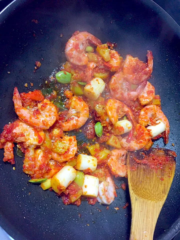 Udang balado :) #udangnyadariindonesialho|reviliaさん