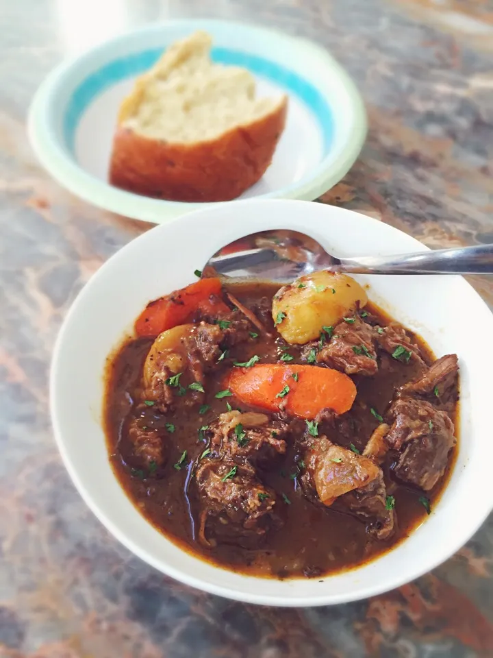 Snapdishの料理写真:Beef Bourguignon|Phoebeさん