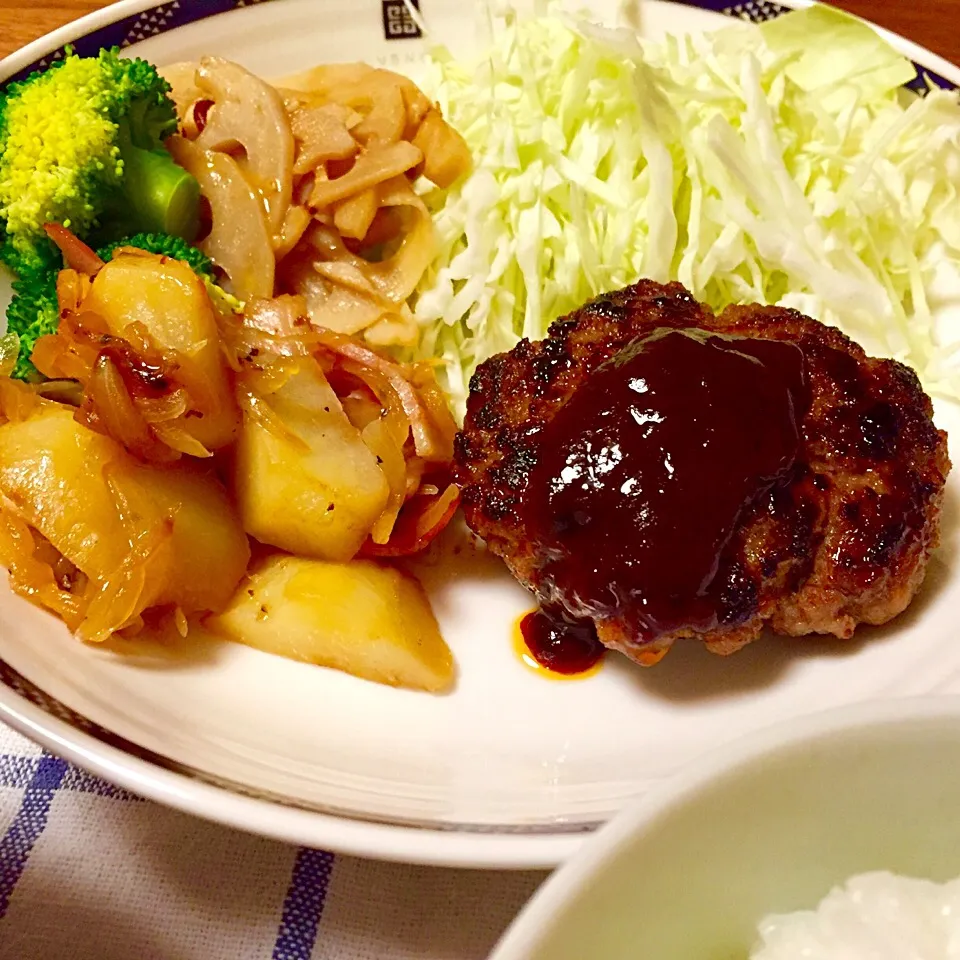 ハンバーグ定食★
ごちそうさま٩(๑❛ᴗ❛๑)۶|あさこさん