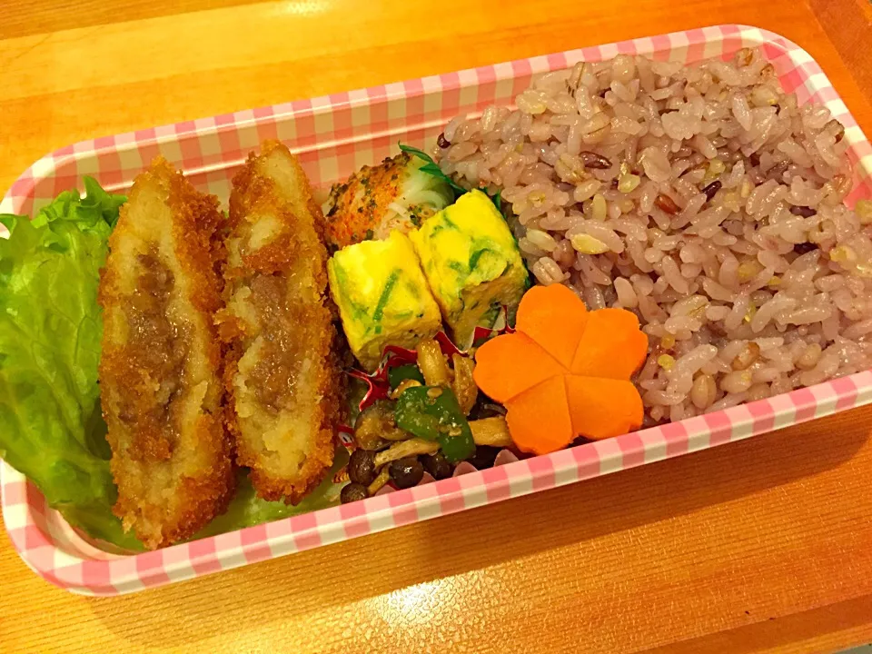 01.29 コロッケ弁当|みなちんさん