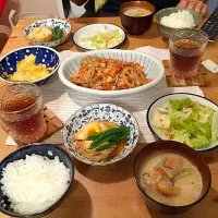 鶏挽肉とレンコンの炒め物|Haruna Wakasugiさん