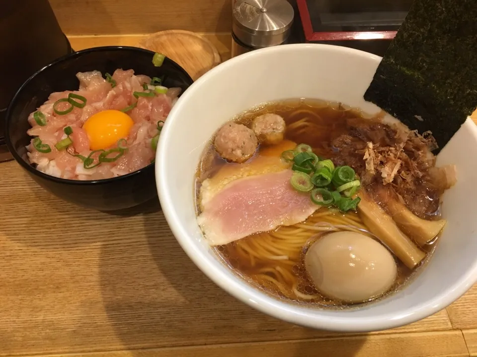 特製中華そば＋古白鶏のユッケ丼|マロさん