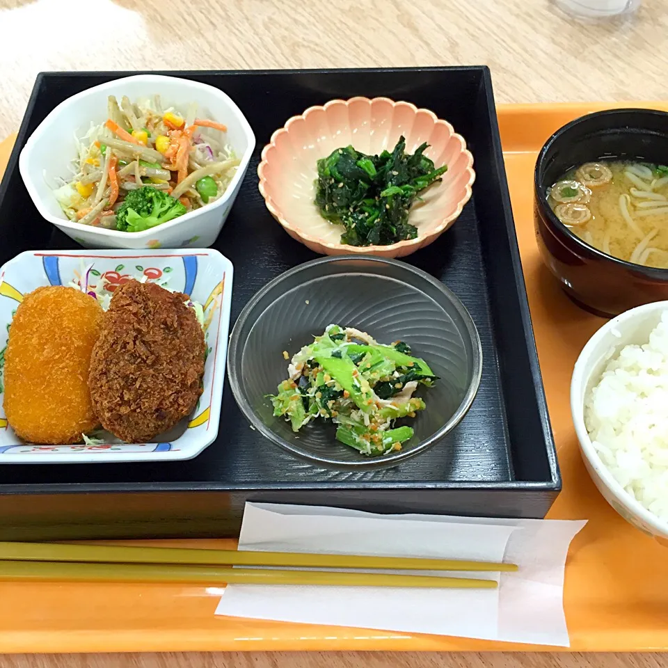 ピーマンの肉詰めとカニクリームコロッケ*\(^o^)/*|すかラインさん