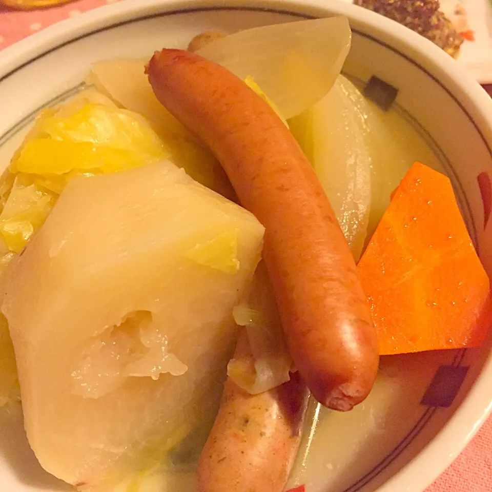 Snapdishの料理写真:鍋帽子でpot-au-feu〜( ^ω^ )|mari miyabeさん