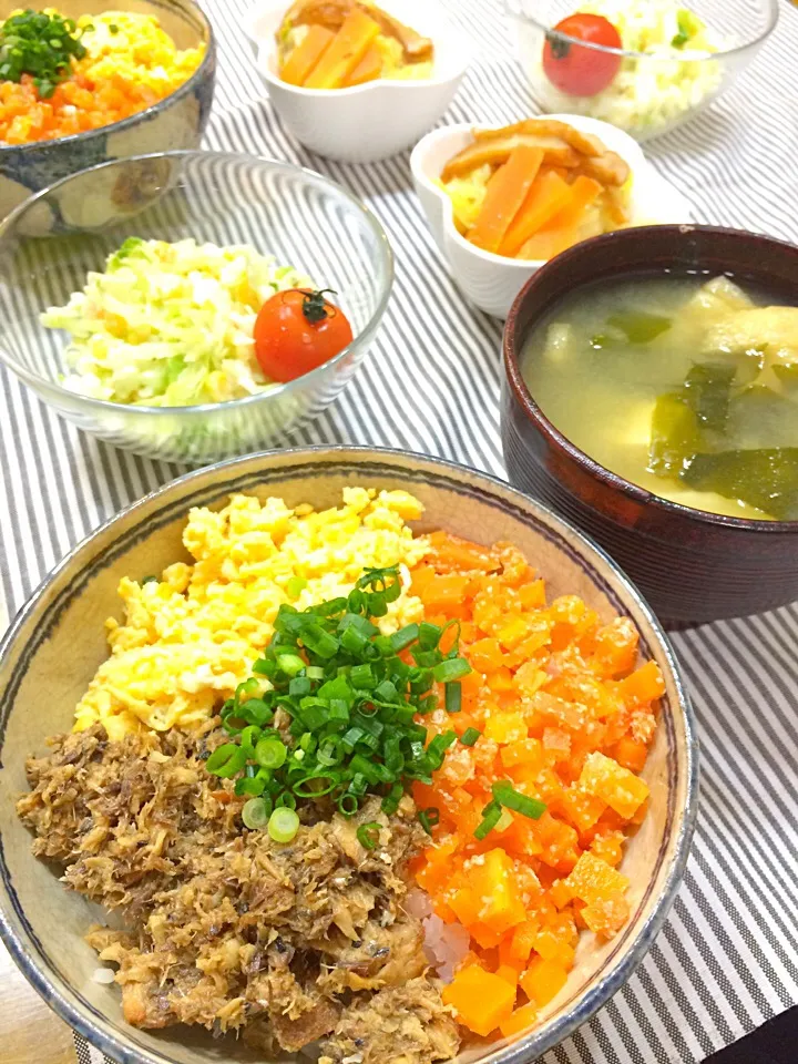 鯖の味噌煮缶詰で！「鯖みそバターそぼろ丼」|ゆりねかふぇさん