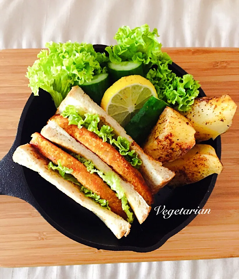 Vege Chicky Chop Sandwich|Indulgeさん