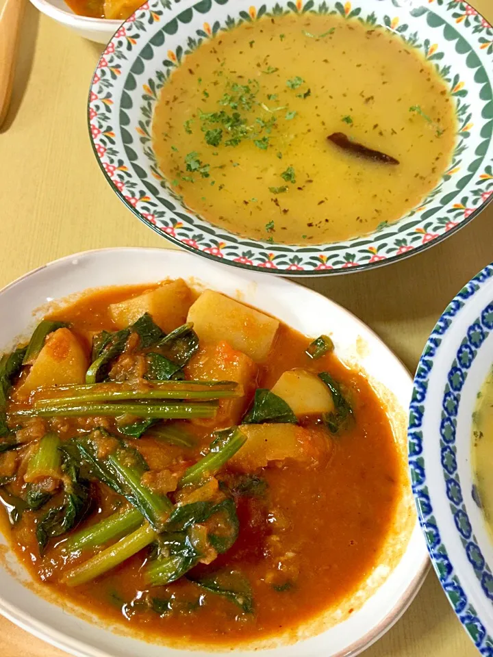 小松菜とジャガイモのカレー  と  ムングダルカレー|でおでおさん