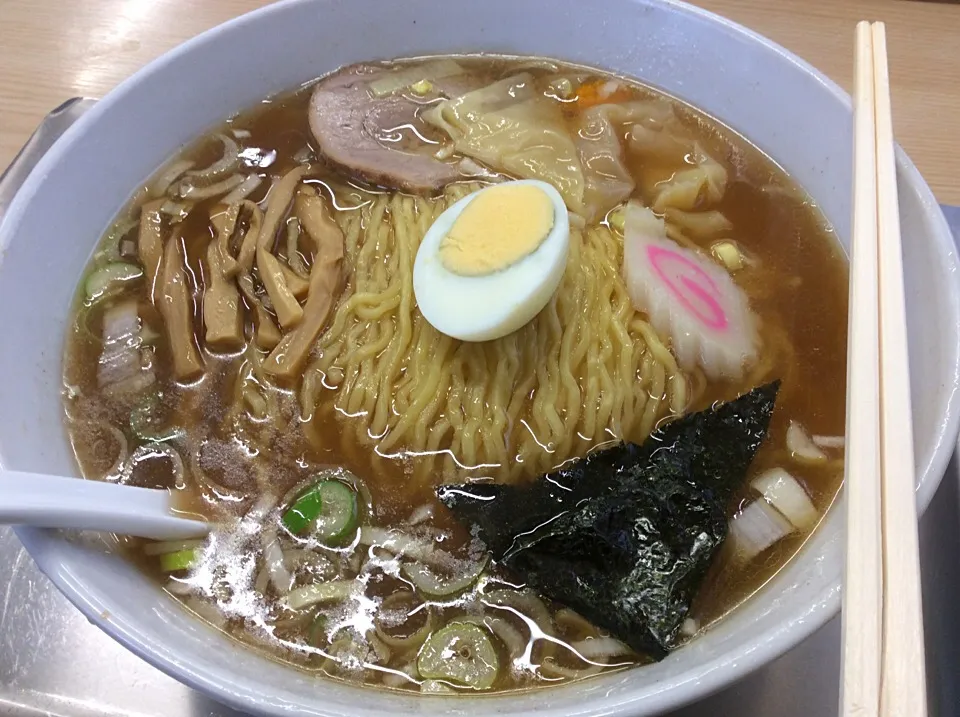 煮干し和風ワンタン麺🍜🍥😋|アライさんさん