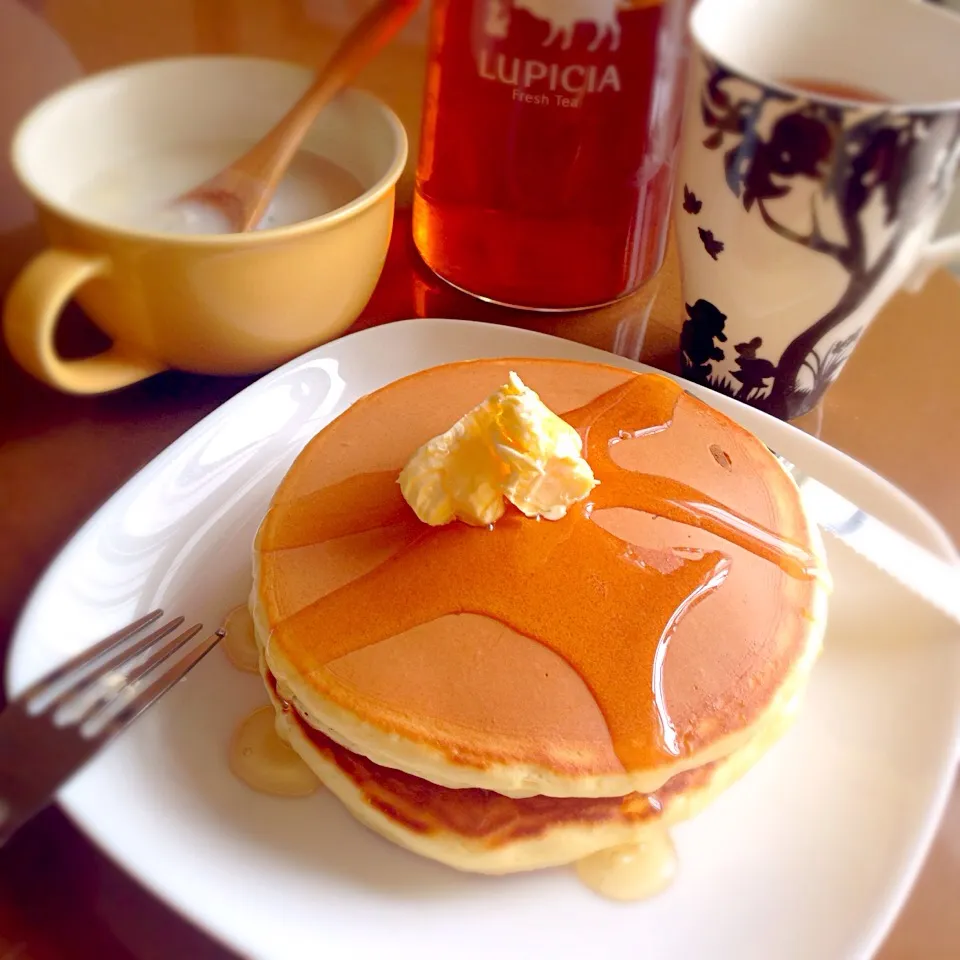 土曜日はホットケーキで遅すぎるあひるご飯|_tsvietさん