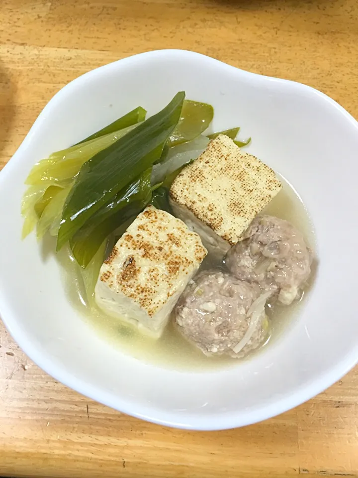 白菜と豚ひき肉の肉団子鍋|庄司誠吾さん