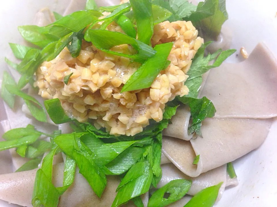 蕎麦かっけひきわり納豆のせ|タカパパさん