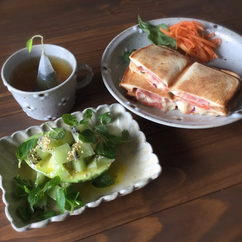 Snapdishの料理写真:今日の朝ごはん|ぺんぎんさん