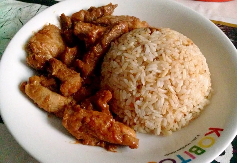 Rice with Asian/Latino fusion marinated pork|Emmaさん