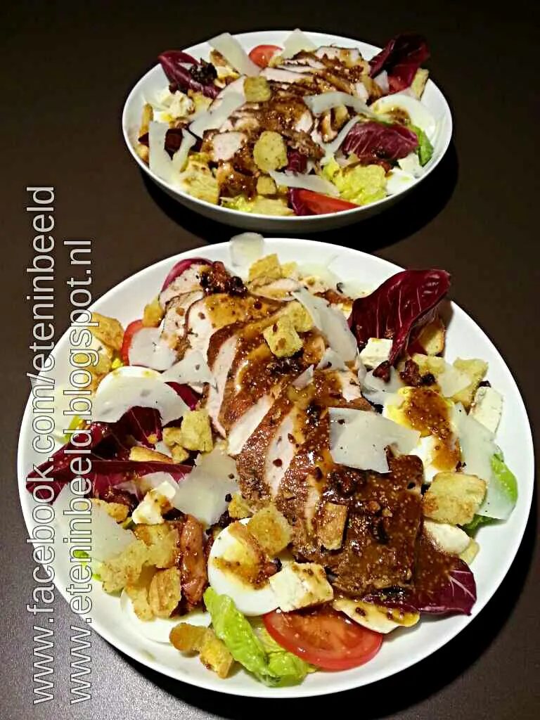 Snapdishの料理写真:Ceasar salad de luxe|Frank&Jolanda - Eteninbeeldさん