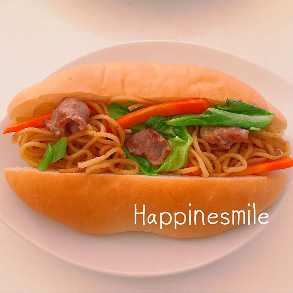 焼きそばコッペ|Happinesmileさん