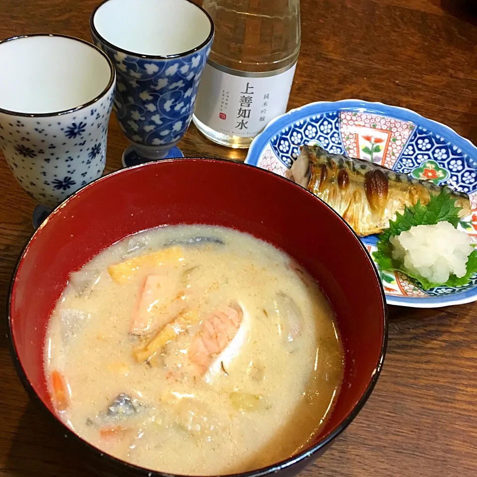 粕汁と鯖の塩焼き。
上善如水と💕|ありさん